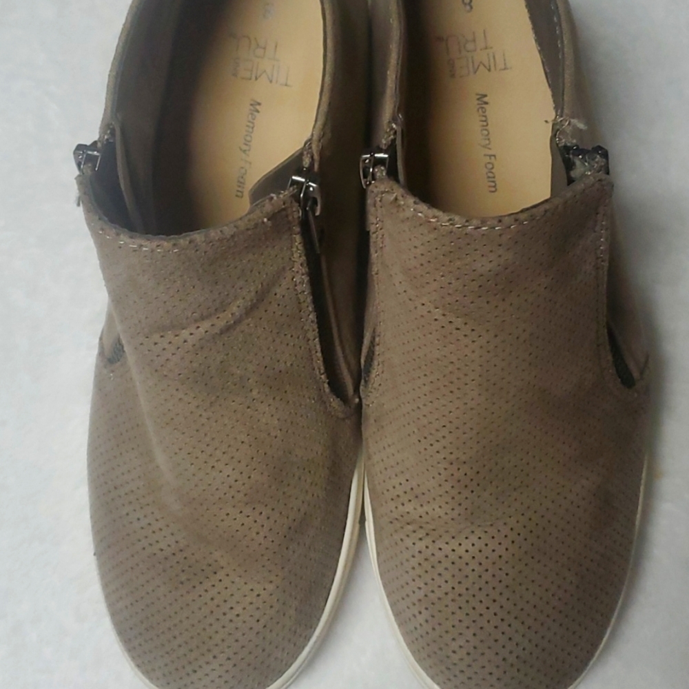True time memory foam shoes